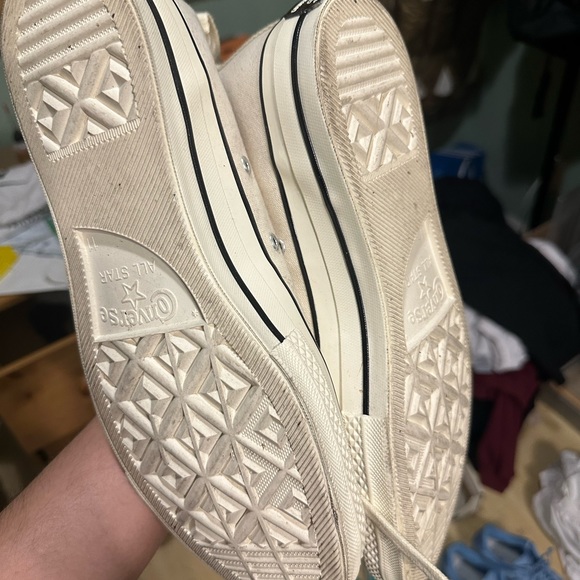 Tried on never worn outside clean clean shoe - Picture 8 of 8